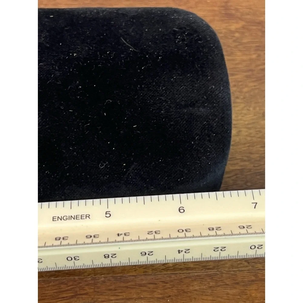 As Is-very Light Wear-gucci Glasses Box Black Velvet Dark Blue Case Only Replace